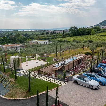 Aparthotel La Cipressina *